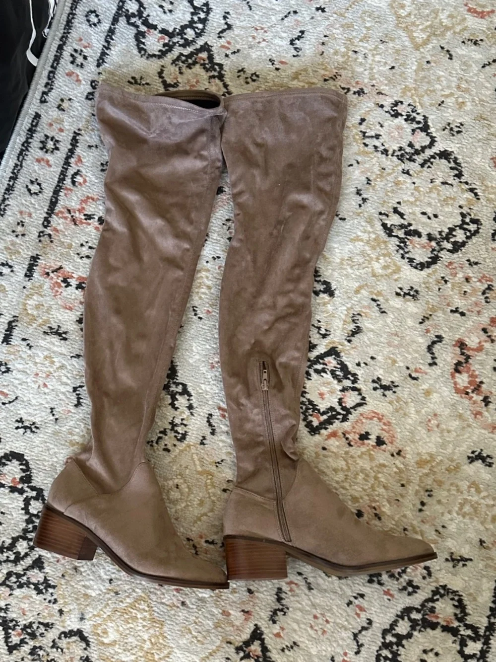 EUC Steve Madden Gabriana OTK Boot